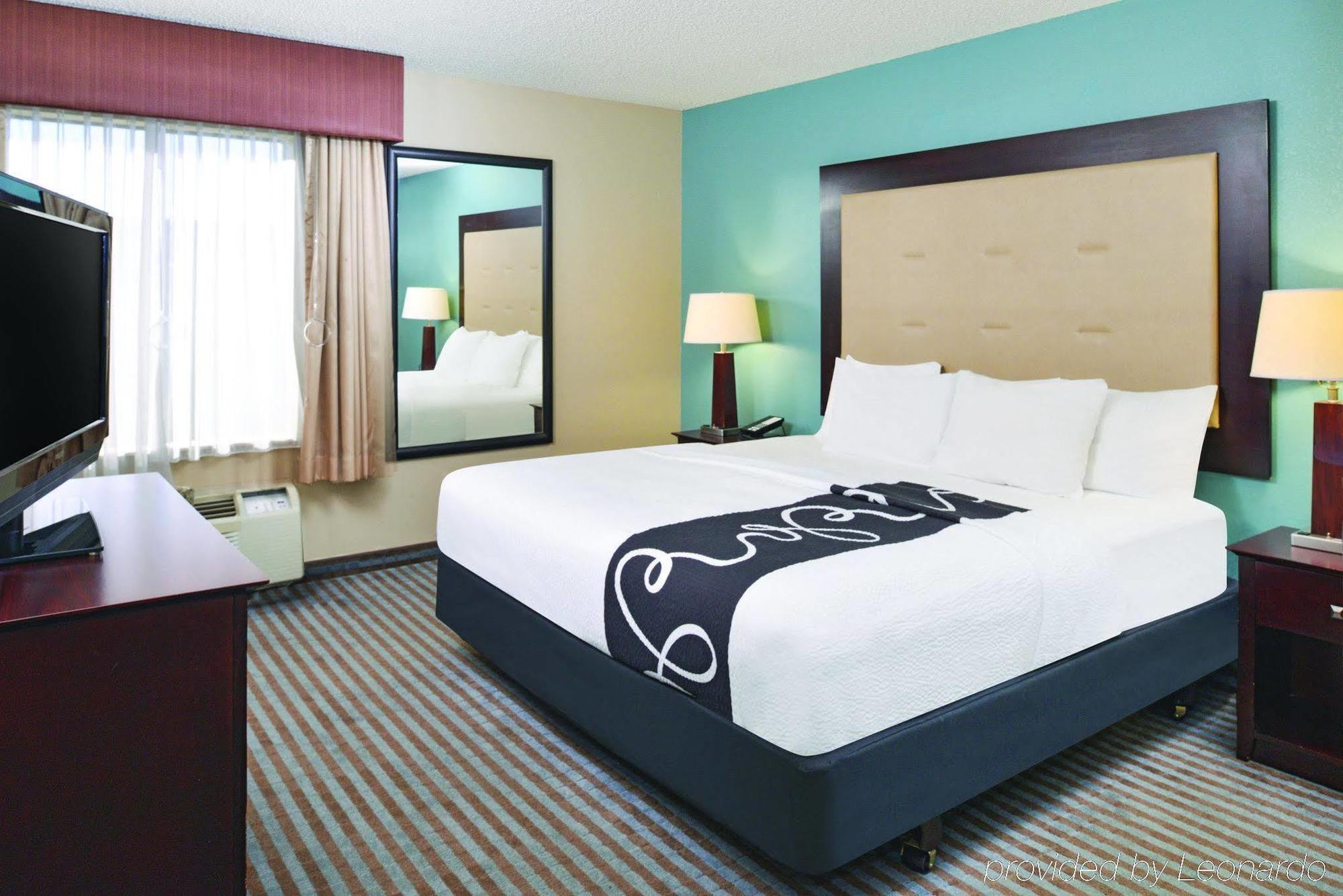 Holiday Inn Express & Suites Locust Grove By Ihg Kültér fotó